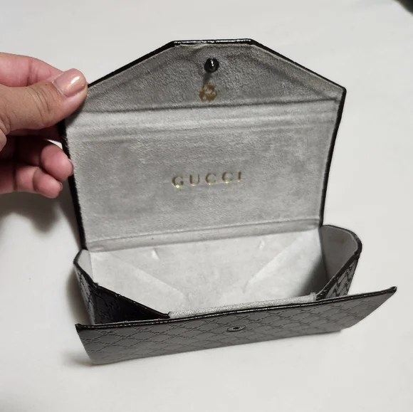 Gucci Guccissima  Foldable Collapsible Glasses Case - Picture 3 of 4